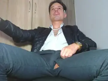 Chaturbate Best live sex cam show of leonal_oconer