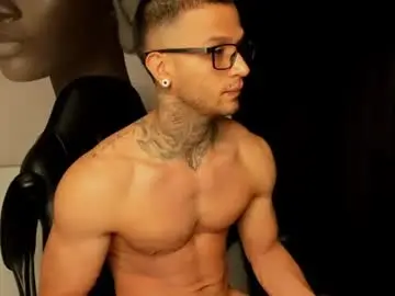 Chaturbate Best live sex cam show of ethan_devis7
