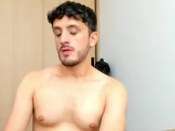 Chaturbate Free Porn Cam of halle_collins
