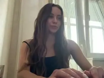 Chaturbate Live Sex Cam of honeyvenom_