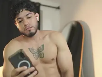 Chaturbate Nude Webcam of jadenfeynman