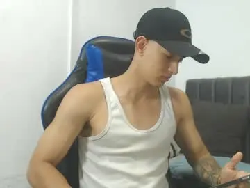 Chaturbate Free Porn Cam of jake_shadow14