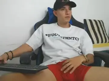 Chaturbate Watch Live Sex Cams of jake_shadow14