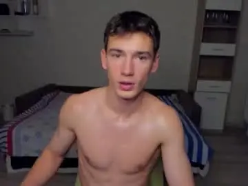 Chaturbate Nude Webcam of max_foks_