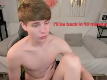 Chaturbate Live Sex Cam of andyjey_