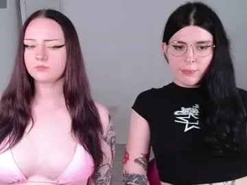 Chaturbate Free Porn Cam of chloe_levine