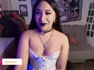 Chaturbate Adult Video Chat of exodiakinky