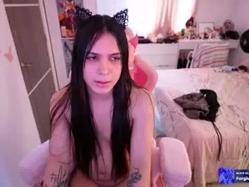 Chaturbate Free Porn Cam of flora_angelical