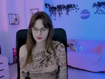 Chaturbate Live Sex Cam of nikol_kitt