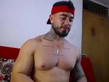 Chaturbate Watch Live Sex Cams of tommyblessd1