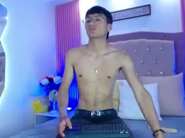 Chaturbate Sex Chat of adrianstark_