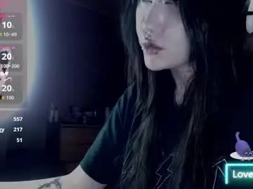 Chaturbate Live Porn of chloe_crystall_killer