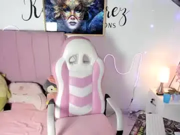 Chaturbate Free Live Porn of monika_teem