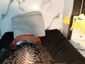 Chaturbate Best live sex cam show of paulinekosh