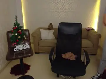 Chaturbate Live Sex Cam of maxkaiden