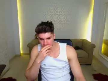 Chaturbate Free Porn Cam of maxkaiden