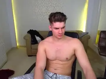 Chaturbate Live Porn of maxkaiden