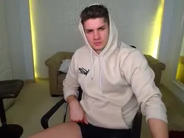 Chaturbate Free Porn Cam of maxkaiden