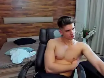 Chaturbate Adult Video Chat of maxkaiden