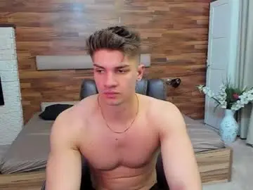 Chaturbate Free Porn Cam of maxkaiden