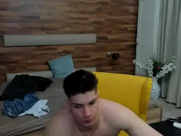 Chaturbate Best live sex cam show of maxkaiden