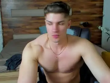 Chaturbate Sex Cam of maxkaiden