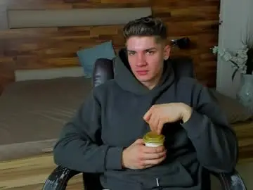 Chaturbate Adult Webcam of maxkaiden