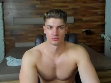 Chaturbate Sex Cam of maxkaiden