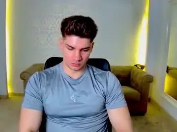 Chaturbate Free Porn Cam of maxkaiden