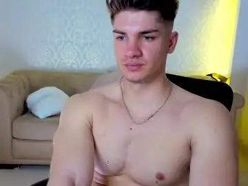 Chaturbate Best live sex cam show of maxkaiden