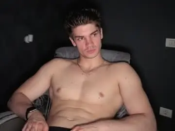Chaturbate Sex Cam of maxkaiden