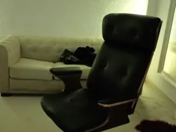 Chaturbate Free Porn Cam of maxkaiden