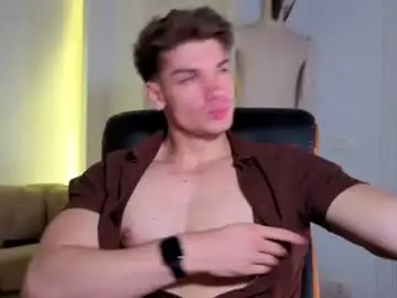 Chaturbate Best live sex cam show of maxkaiden