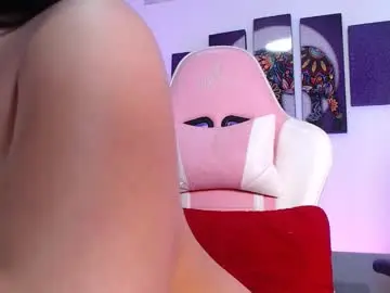 Chaturbate Live Sex Cam of miajewell