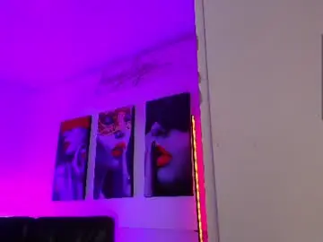 Chaturbate Live Sex Cam of kayilyn