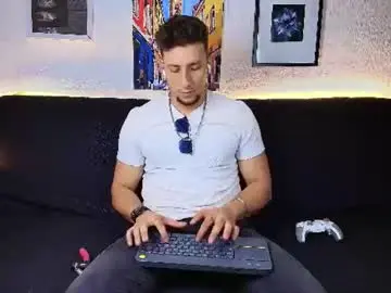 Chaturbate Sex Cam of emiliocum_24
