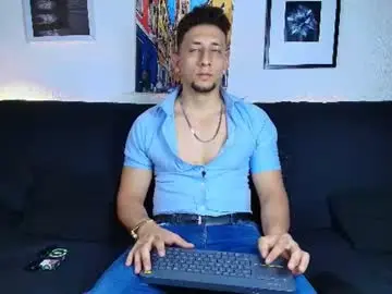Chaturbate Adult Webcam of emiliocum_24