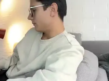 Chaturbate Free Live Porn of hey_cesard