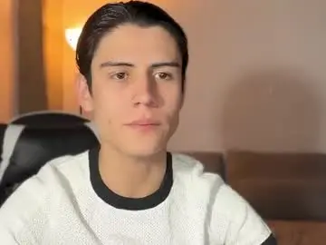 Chaturbate Live Sex of hey_cesard