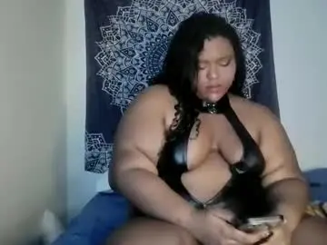 Chaturbate Live Sex Cam of curvybcelinemixe