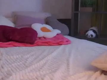 Chaturbate Nude Webcam of sheliamuyres