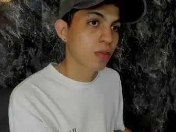 Chaturbate Sex Chat of cameron_lux4