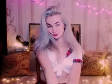 Chaturbate Watch Live Sex Cams of carinfox