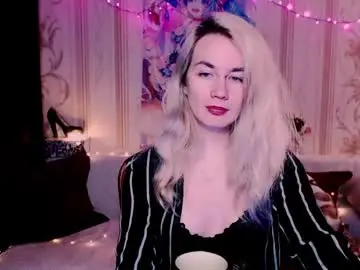 Chaturbate Adult Video Chat of carinfox