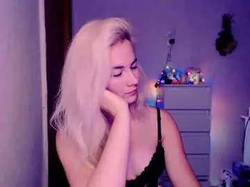 Chaturbate Adult Video Chat of carinfox
