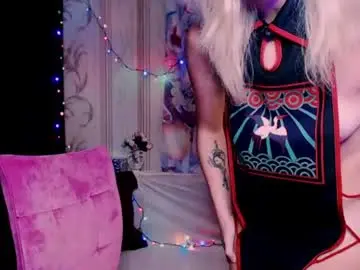 Chaturbate Free Live Porn of carinfox