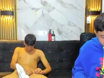 Chaturbate Live Sex Cam of cute_boys18