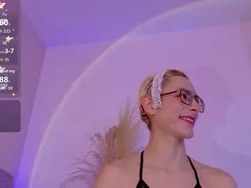 Chaturbate Watch Live Sex Cams of liiamluna