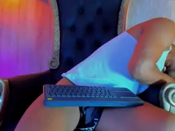 Chaturbate Live Porn of thaddeus_king