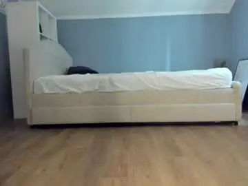 Chaturbate Sex Cam of lustfulcurvylady
